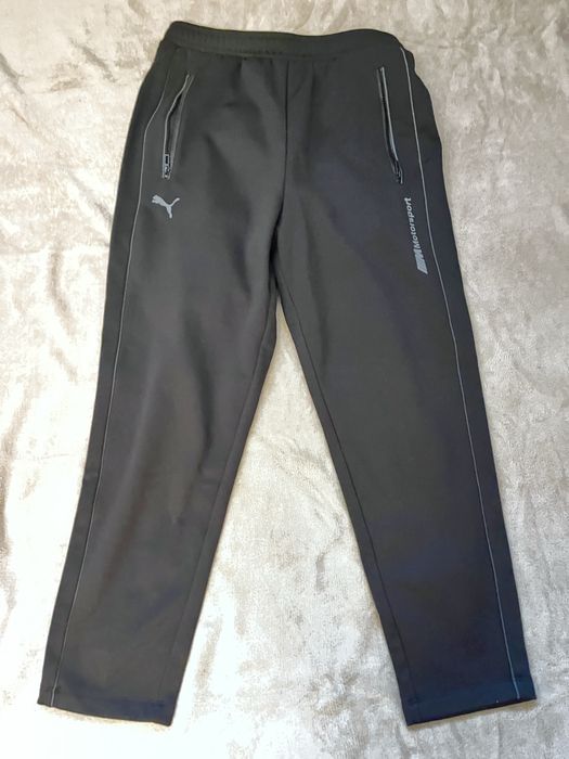 Spodnie męskie od Puma we współpracy z BMW