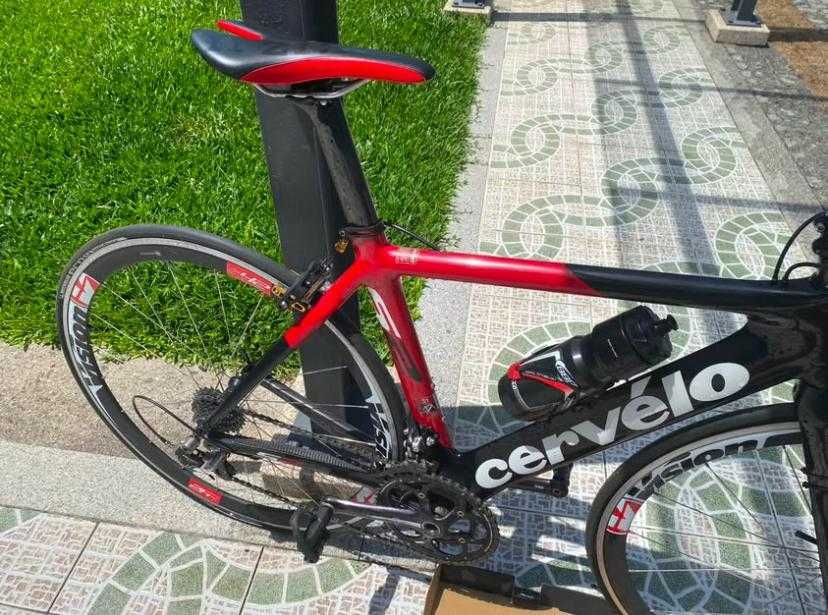 Bicicleta Estrada em Carbono S5  da Cérvelo Como Nova (Usada 1 vez)