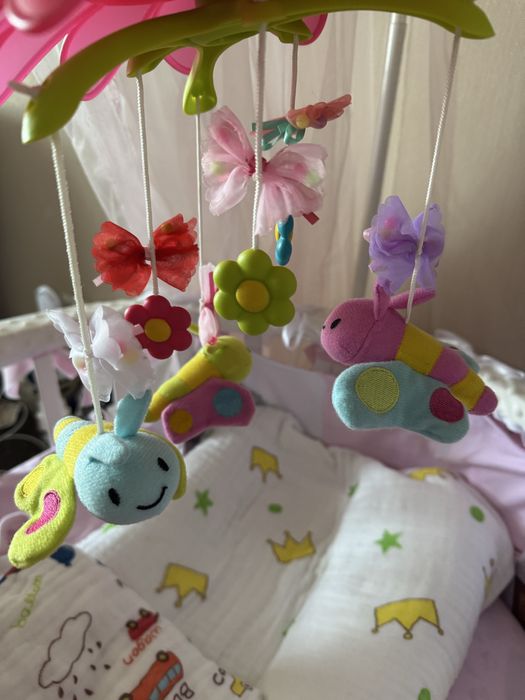 Мобіль проєктор на кроватку!