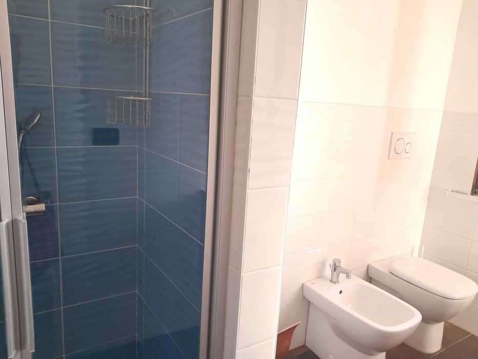 6 кімнат. квартира в елітному районі біля парку в місті Імола (Італія)