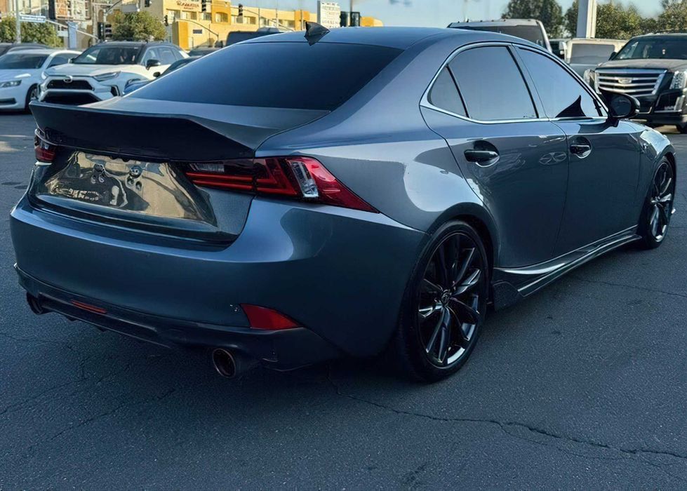 Lexus IS 350      2015