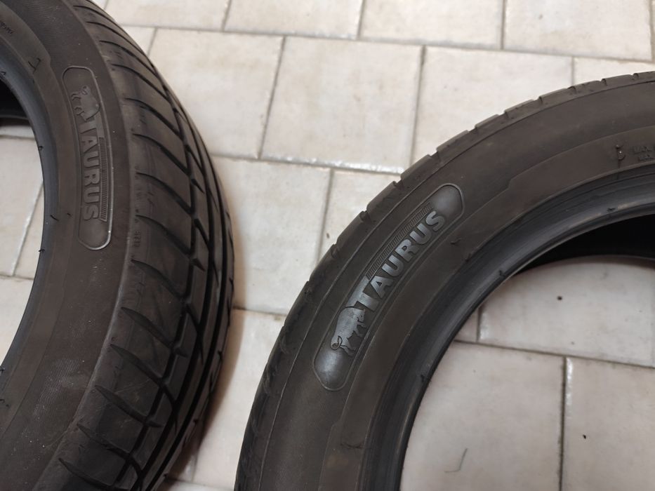 Dois pneus 195/55R16 87v Taurus semi novos