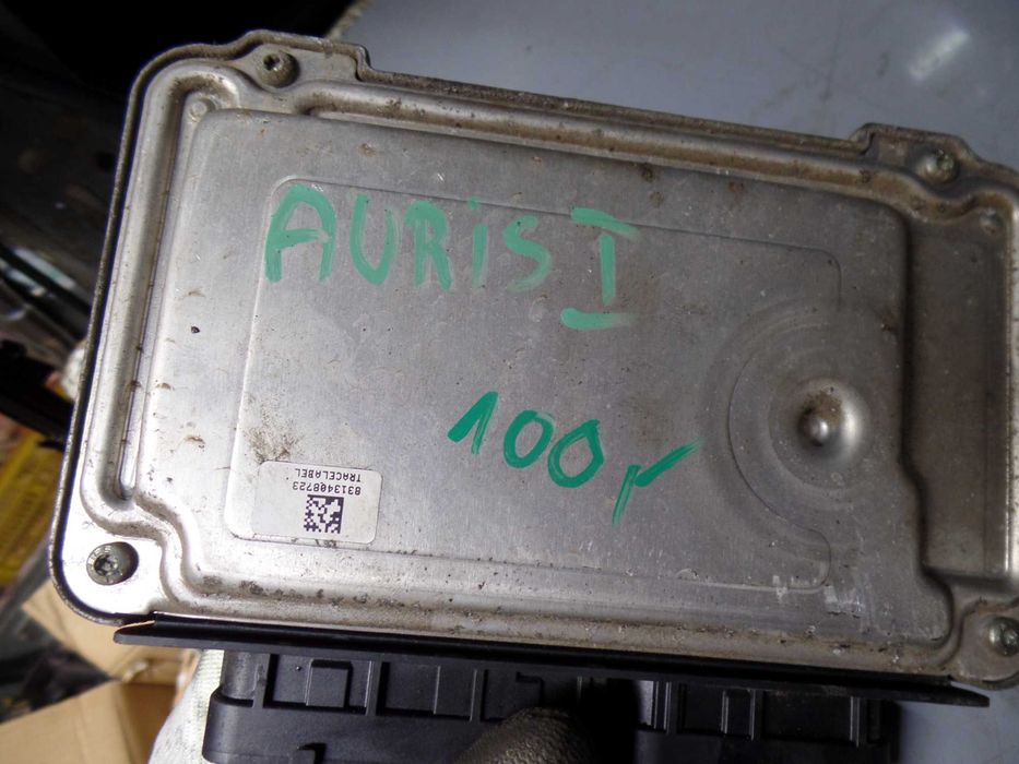 Cze66 Sterownik silnika komputer toyota auris I wysyłka części