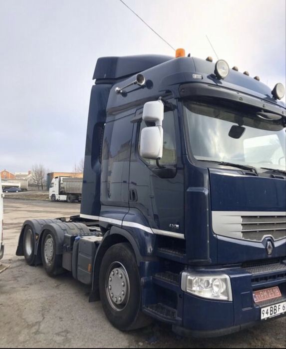 Сідловий тягач.