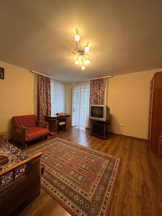 Продається двокімнатна квартира