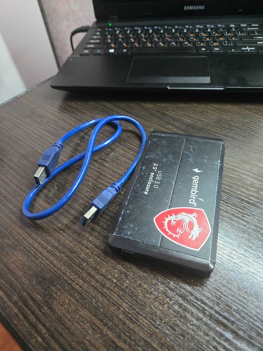 Внешний жёсткуий диск USB 3.0 на 1 Tb
