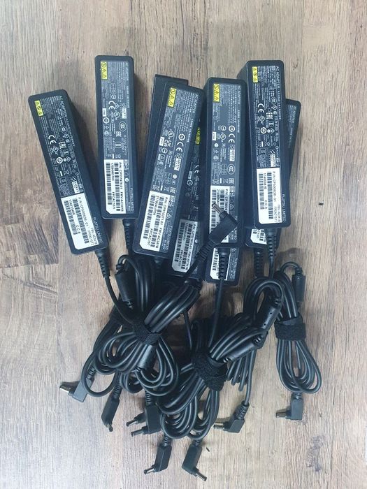 Зарядка зарядное блок живлення Asus ZenBook Vivobook 65w 4.0×1.35mm