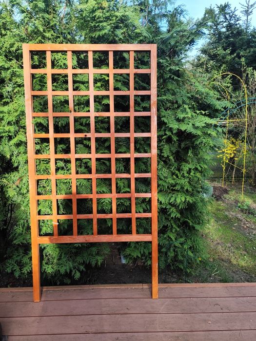 Donica drewniana i  pergola nowe duże