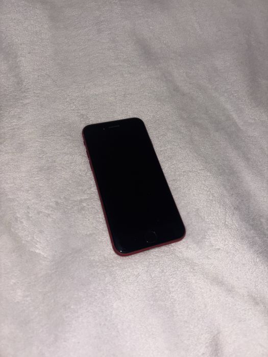 iPhone SE red 128gb