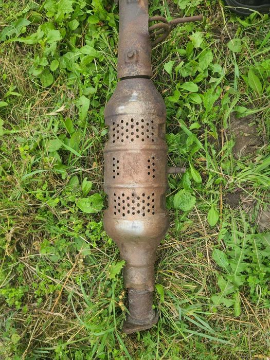 Каталізатор 9V4N5E212AB Ford Kuga 2.5 2008-2012