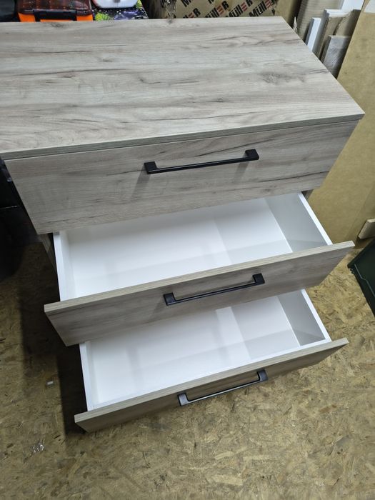 Продам новий КОМОД