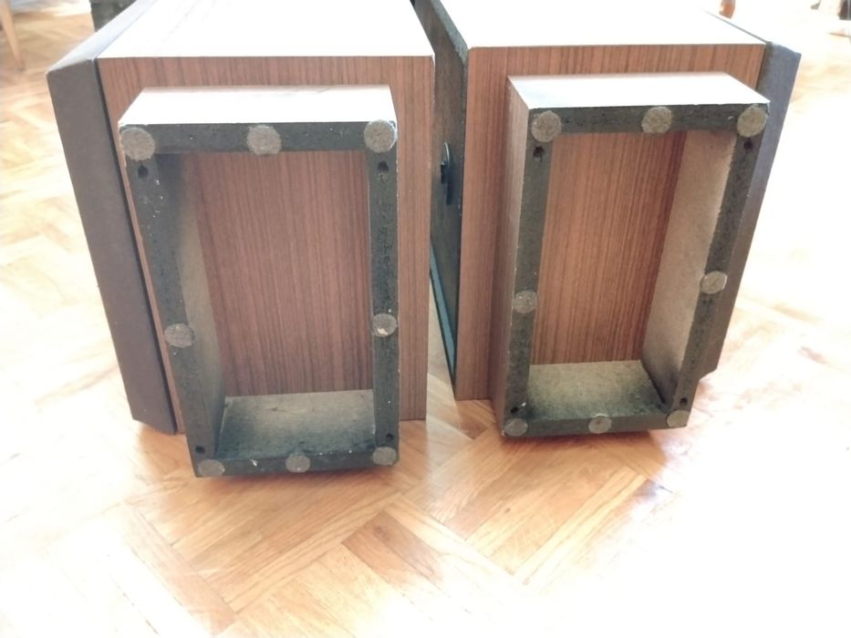 Kolumny altus 75