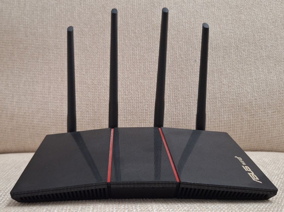 Router Asus RT-AX55