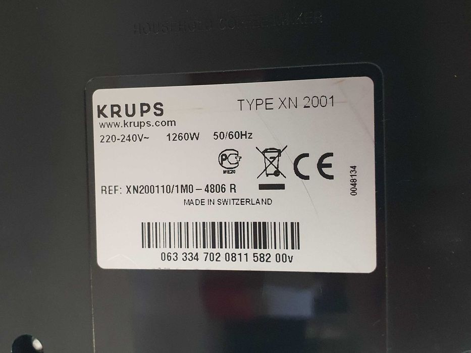 Máquina Nespresso Krups XN2001, completa, para peças