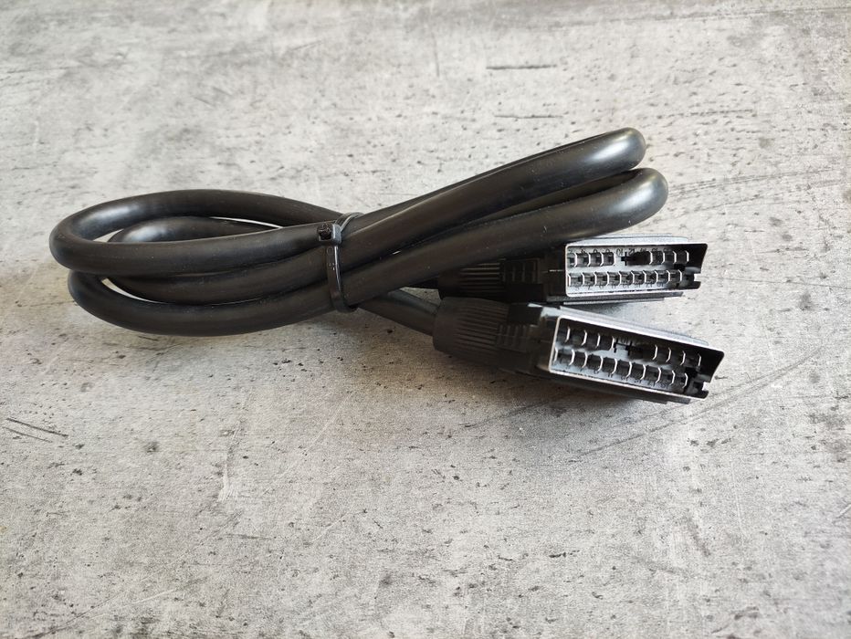 Kabel przyłączeniowy typu euro-euro