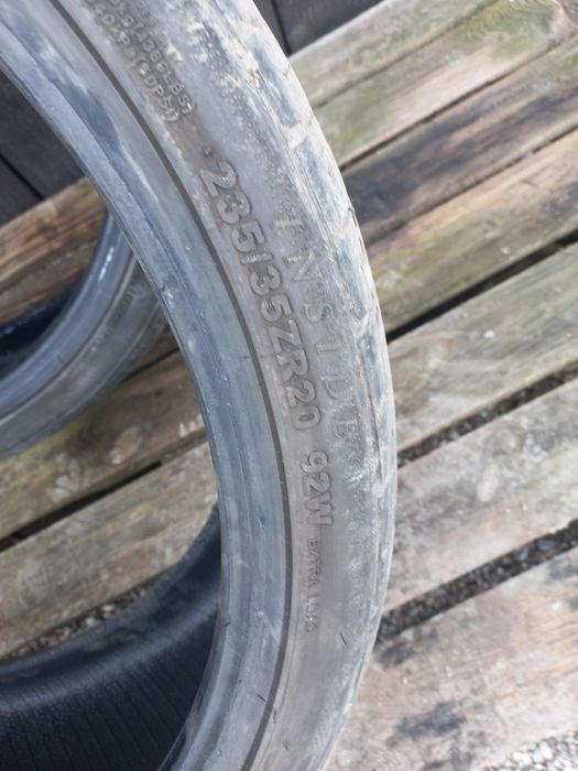 Opona opony letnie 235/35 20 cali 2szt