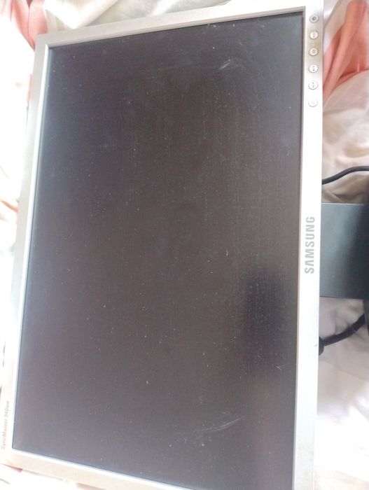 Монітор SAMSUNG 940nw