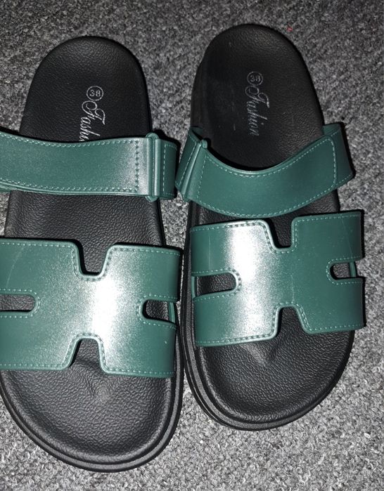 Продам взуття, розмір 38!