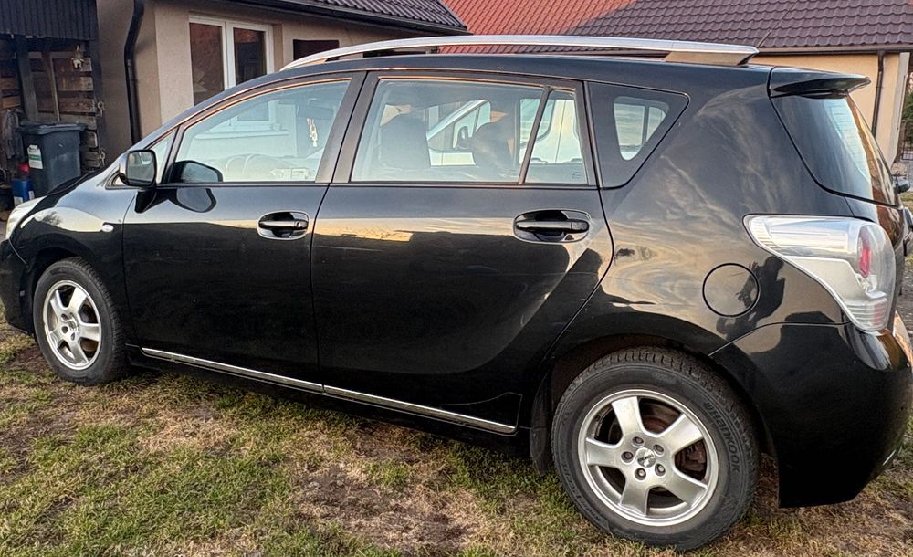 Toyota verso 7 os 2009