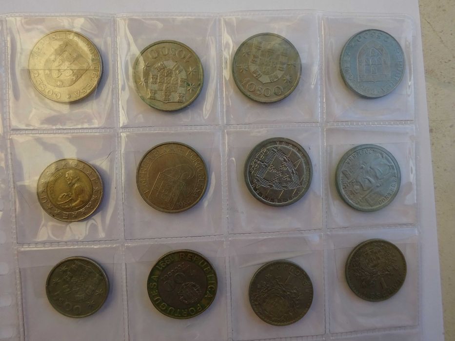 Numismatica -- Moedas Portuguesas