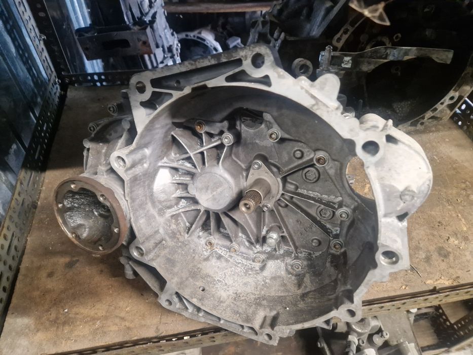 Skrzynia biegów rgn lhy gqg