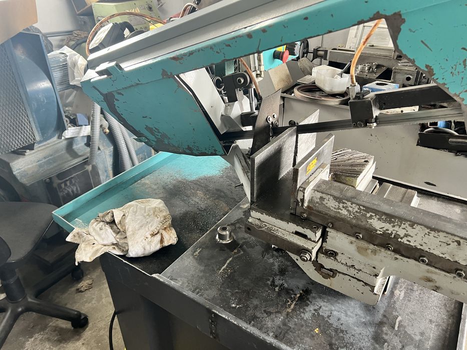 Pila tasmowa Pegas Gonda 235 Hydrauliczna Półautomatyczna