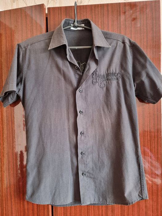 Рубашки мужские с короткими рукавами, с длинными.