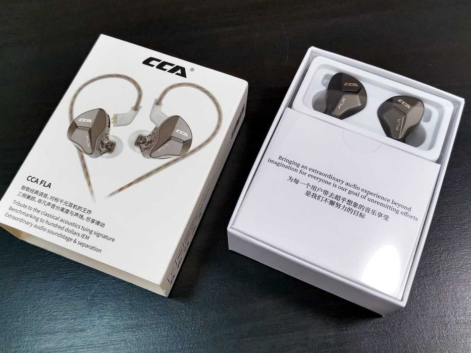 Навушники CCA FLA Нові, Оригінал, Запаковані, Без Мікрофону.