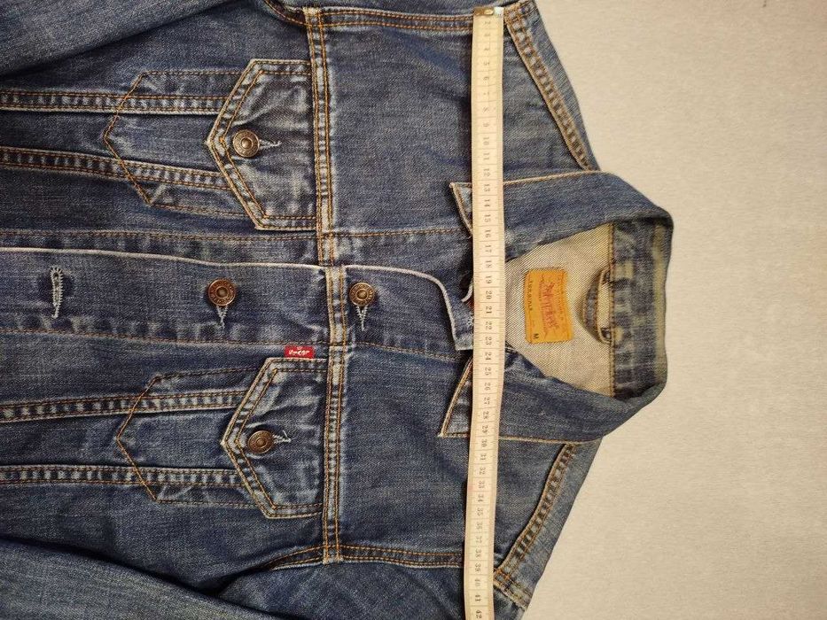 Джинсовая куртка LEVIS