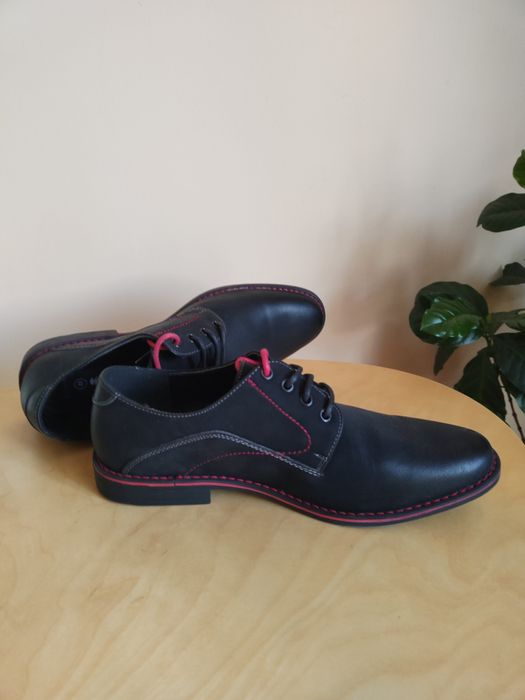 Półbuty męskie sznurowane r. 41