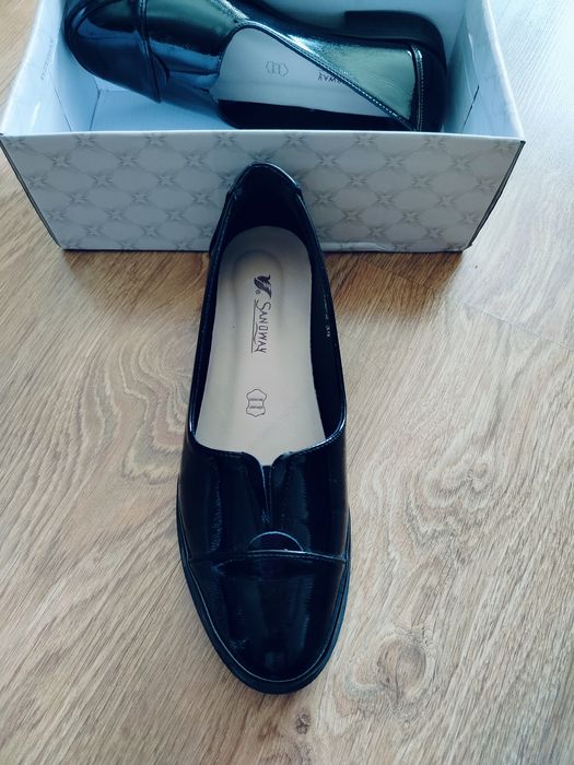 Półbuty damskie czarne