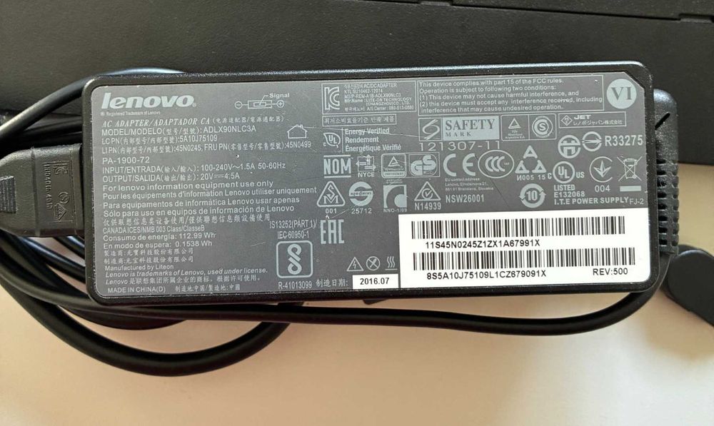 Док-станція Lenovo ThinkPad Ultra Dock 40A2 + блок живлення
