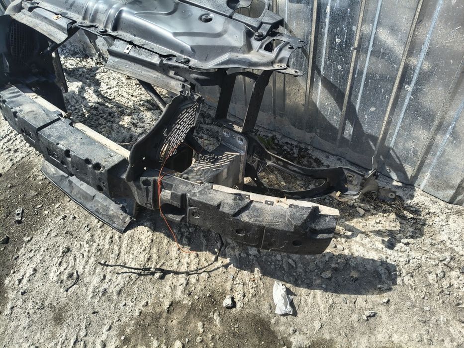 Pas przód BMW E60 E61 Kompletny Wersja M-pakiet Stan bdb Wysyłka