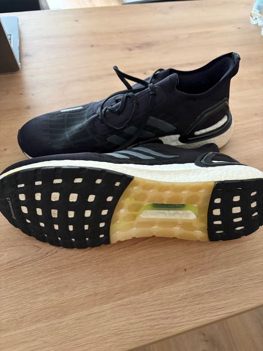 Adidas Ultraboost 20 (Czarne)
