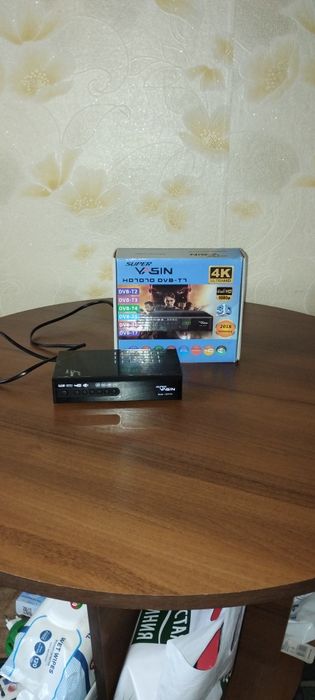 Tv-тюнер  super yasin hd7070