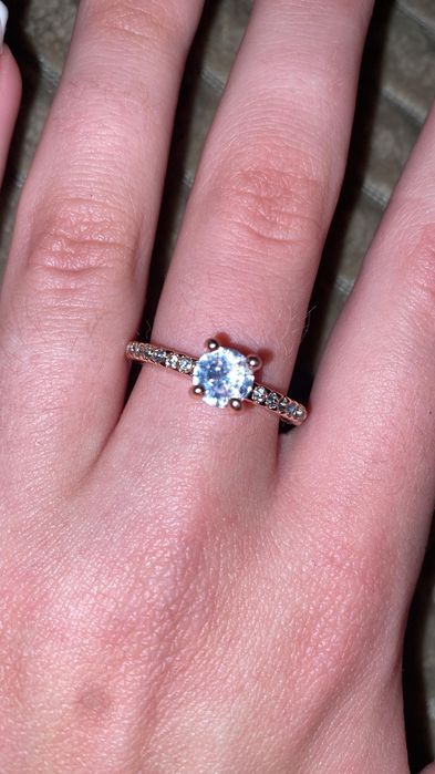 Кольцо та цепочка