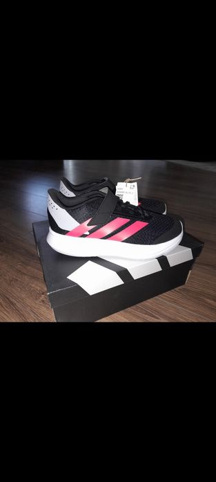 Нові кросівки PUMA, Adidas