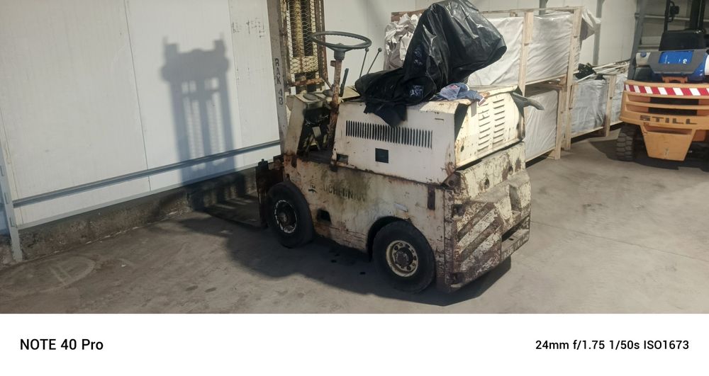 W9zek widłowy rak z silnikiem c330