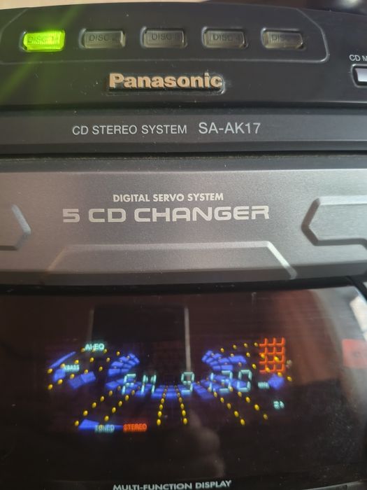 Продам музичний центр Panasonic