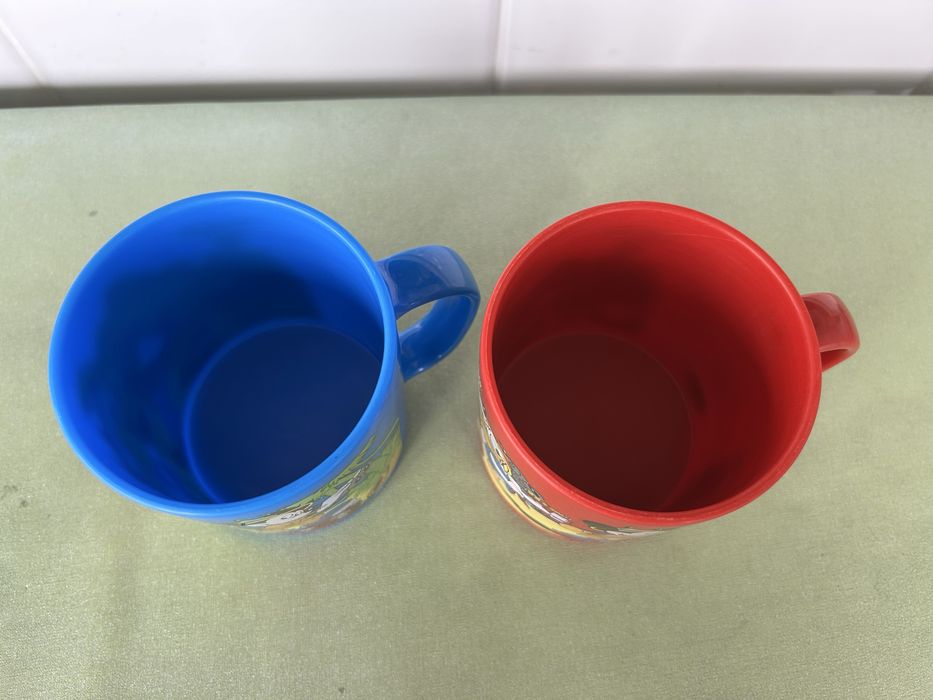 Canecas criança em plástico