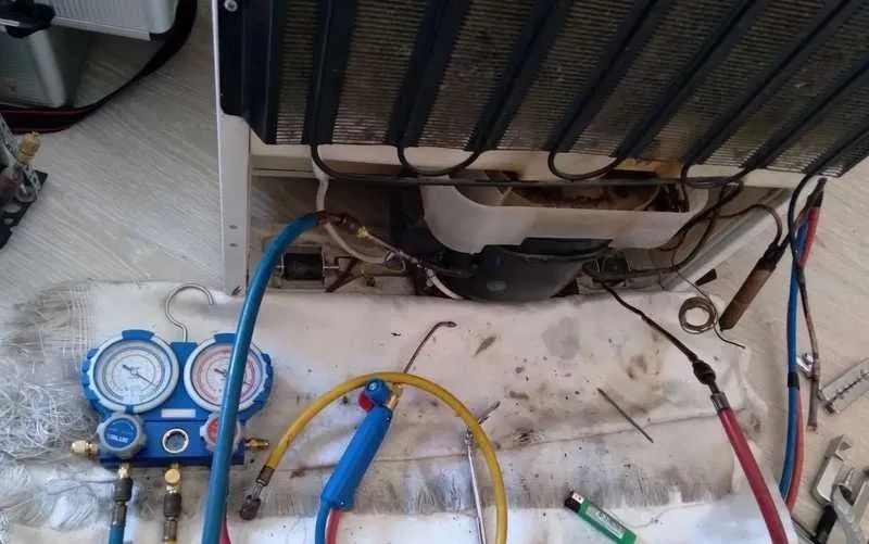 Ремонт холодильників професійно, терміново