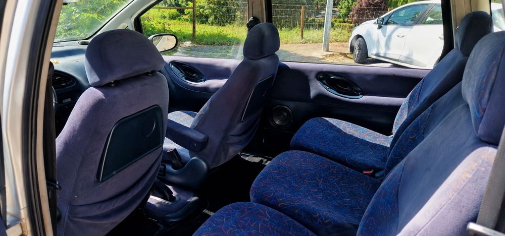 Volkswagen Sharan — fotografia 3