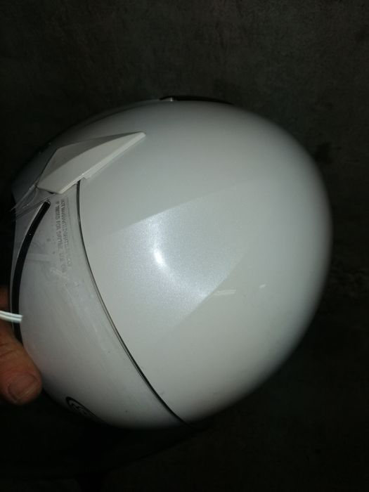 Capacete branco tamanho pequeno