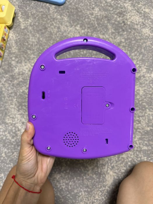 Книжечка з віршиками fisher price