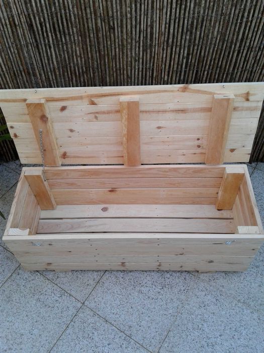 Arca em madeira palete