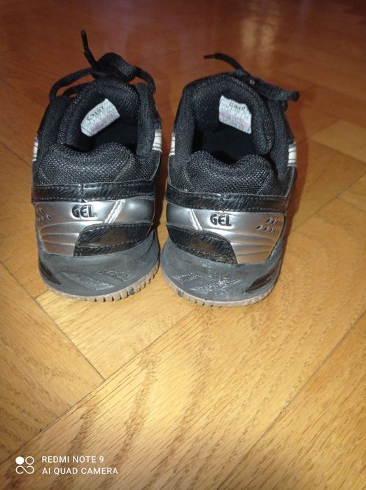 Продаються красовки