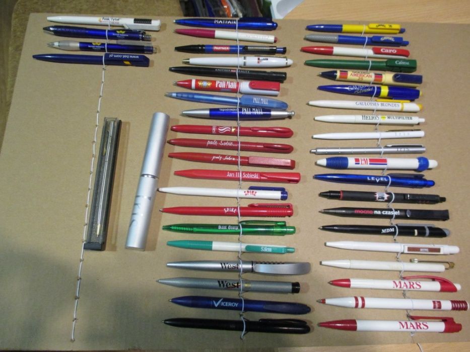Kolekcja długopisów(4) papierosy reklamowe 45 szt. różnych