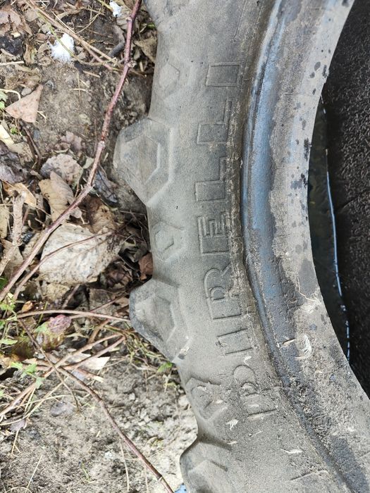 Komplet opon Pirelli 12.4 R20 wznacniane okazja MTZ Belarus Białoruś