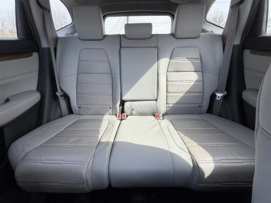 Honda CR-V Touring      2018