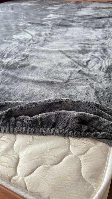 Акція!Велюровый НАМАТРАСНИК Простирадло на гумці велюровий наматрацник